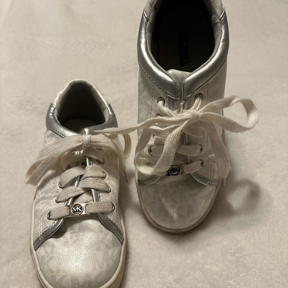 Michael Kors Silver and White Lace-Up Sneakers